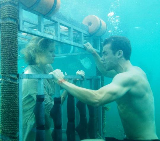 Shark Night 3D