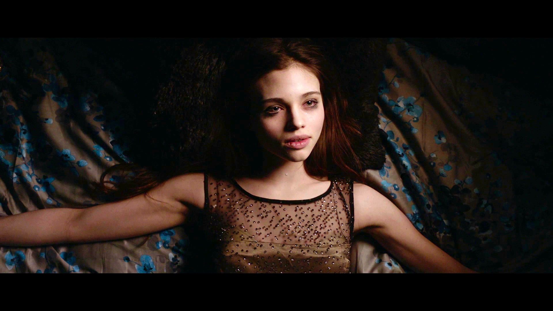 Look Away » Filminfo » BlairWitch.de Look Away » Filminfo » BlairWitch.de